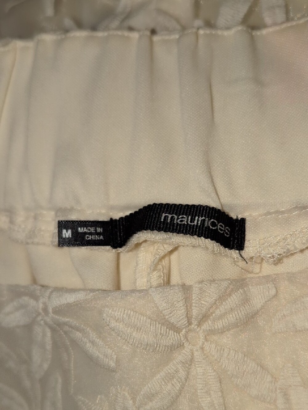 4/$20 Maurices Ivory Floral Appliqué Pencil Skirt - Picture 5 of 5